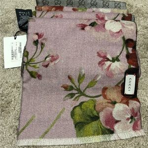 GUCCI GG Guccissima Wool Miniorophin Scarf Pink Blooms